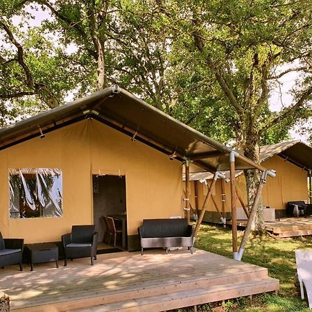 Glamping Les Arbres, Luxe Safaritent Met Zwembad Cronat Екстериор снимка