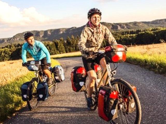 Glamping Les Arbres, Luxe Safaritent Met Zwembad Cronat Екстериор снимка